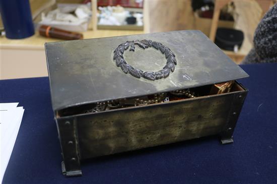 An Arts & Crafts box of mixed costume jewellery